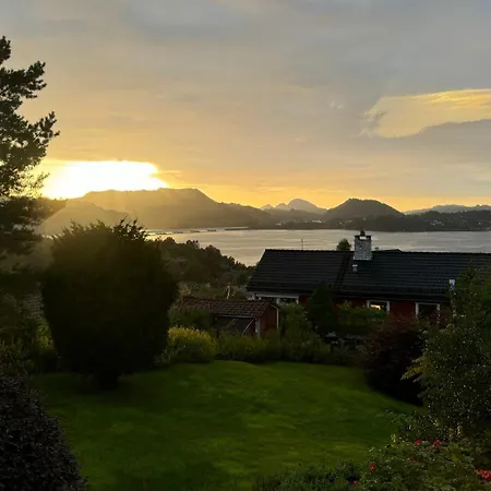 Single-family With Panorama View To The Fjord Villa